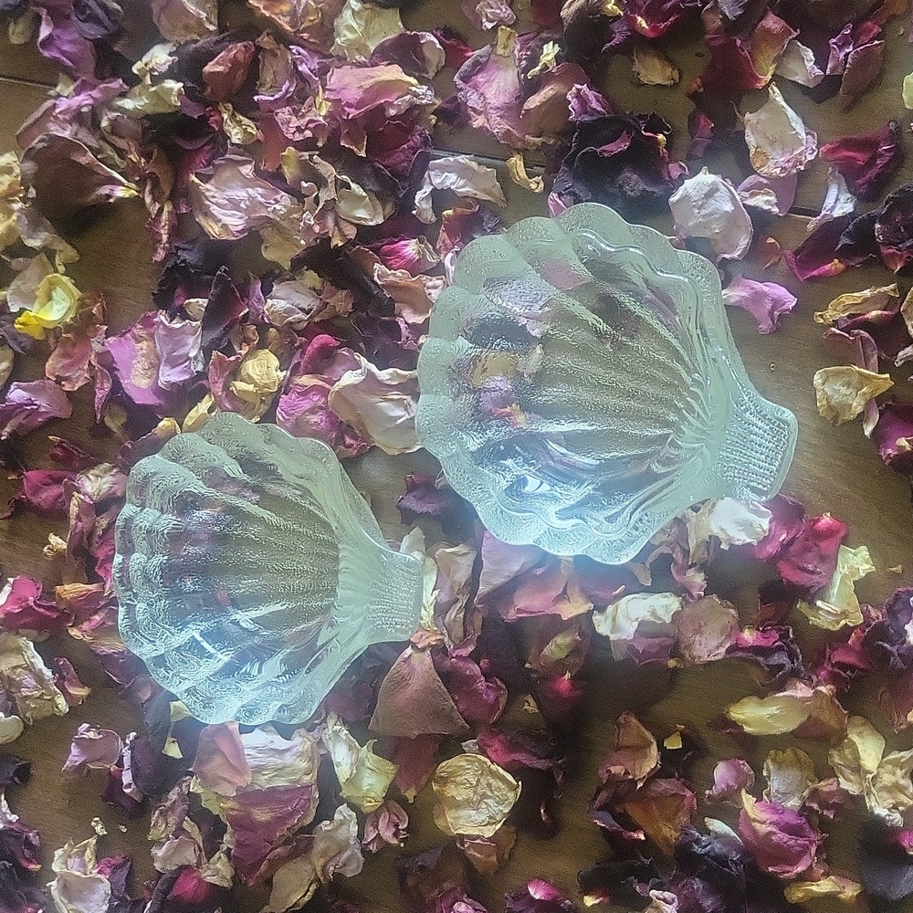 Vintage  Clear Glass Shell Trinket Dish Pair of Two